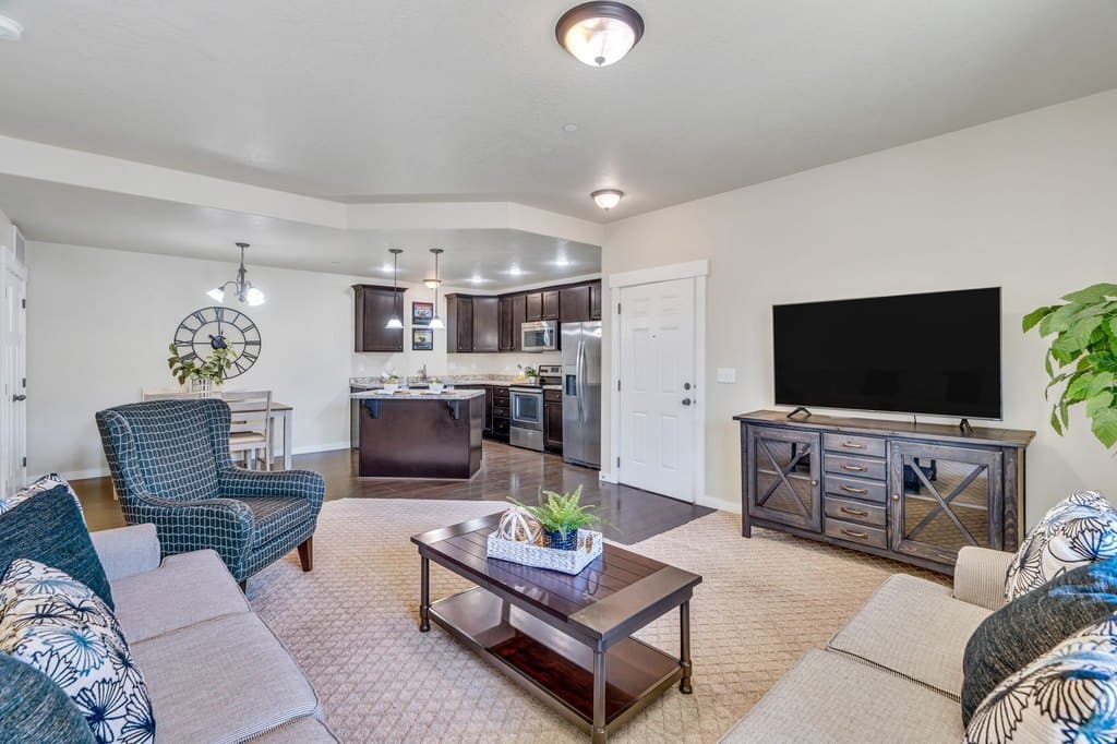 3 bedroom condo for sale at 282 W 605 N Unit A Centerville - $375,000