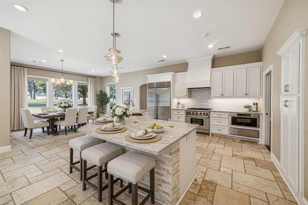 4 bedroom house for sale at 20707 Atascocita Shores Dr Atascocita - $718,000