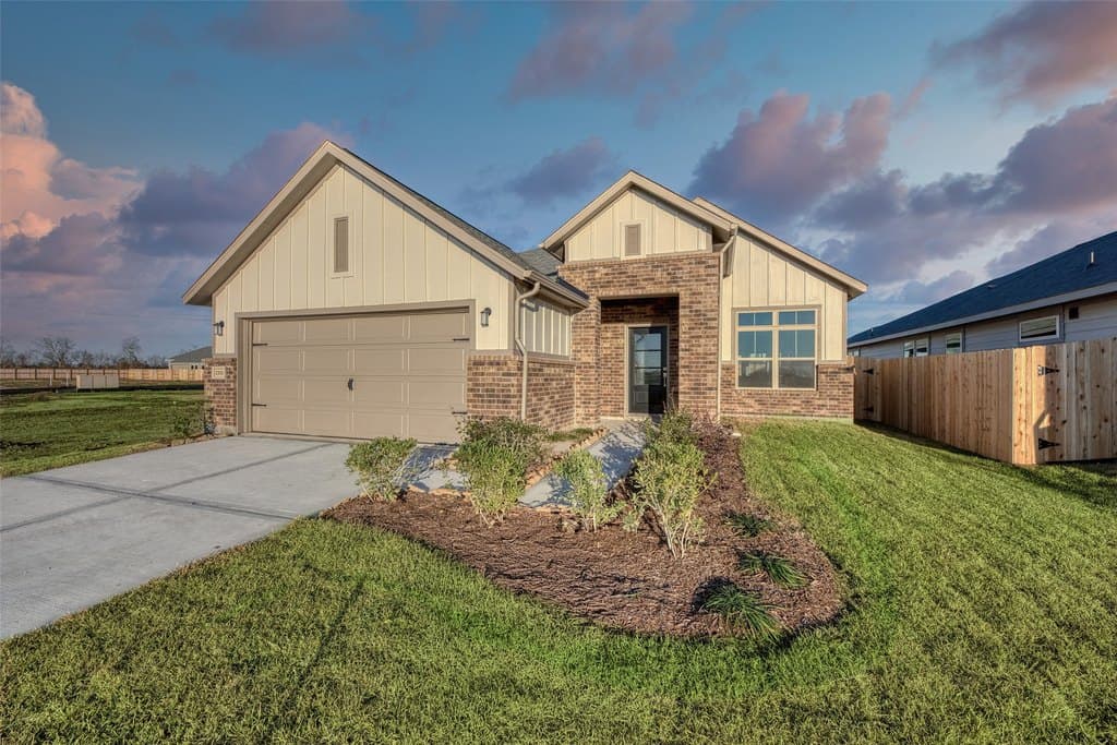 3 bedroom house for sale at 21111 Sunlight Grove Dr Bonney - $312,879