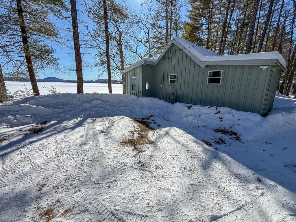 2 bedroom house for sale at 36 Sunset Point Dr Bradley - $325,000