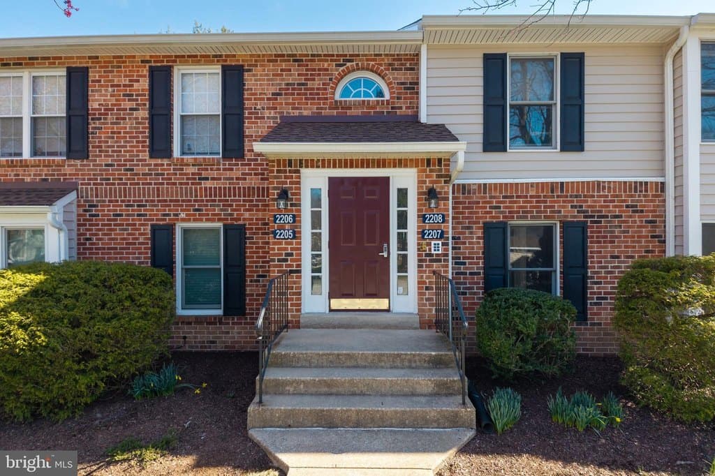 2 bedroom condo for sale at 2207 Windfield Ct Unit 2207 Chadds Ford - $300,000