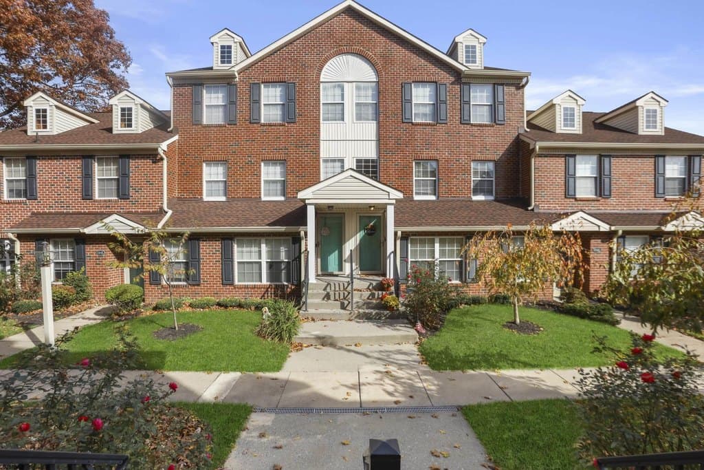 3 bedroom condo for sale at 1544 Ben Franklin Unit No Unit Number Mays Landing 08330 - $289,000