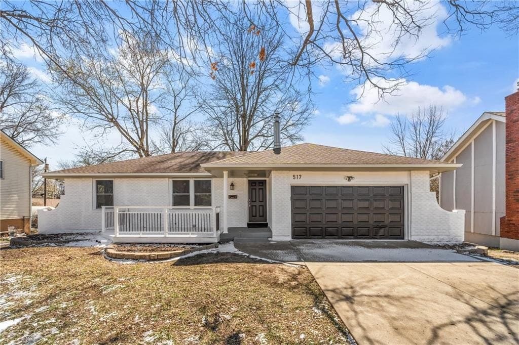 4 bedroom house for sale at 517 Stacey Dr Belton 64012 - $315,000