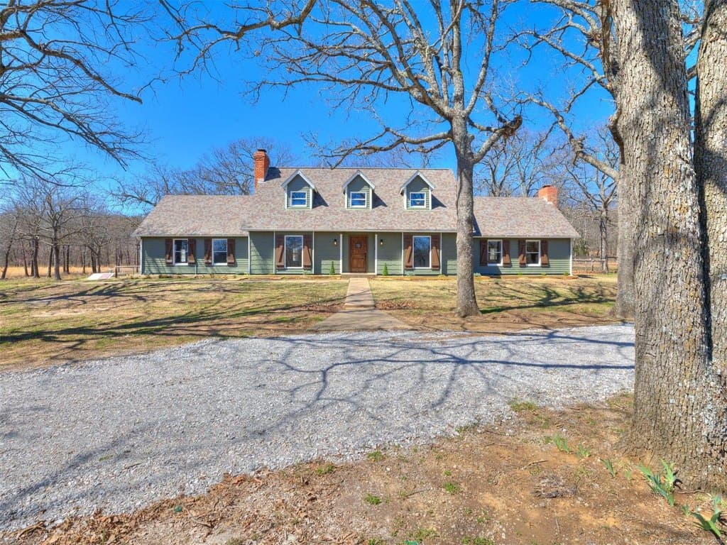 4 bedroom farm for sale at 4628 S 193rd West Ave Sand Springs 74063 - $899,000