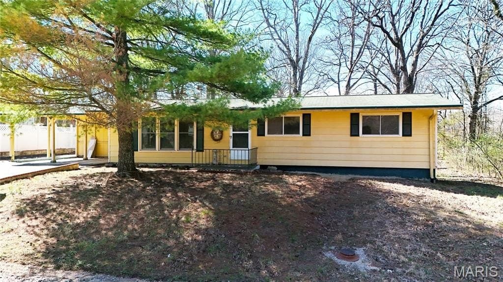 3 bedroom house for sale at 305 Rue Charlemagne Bonne Terre - $107,800