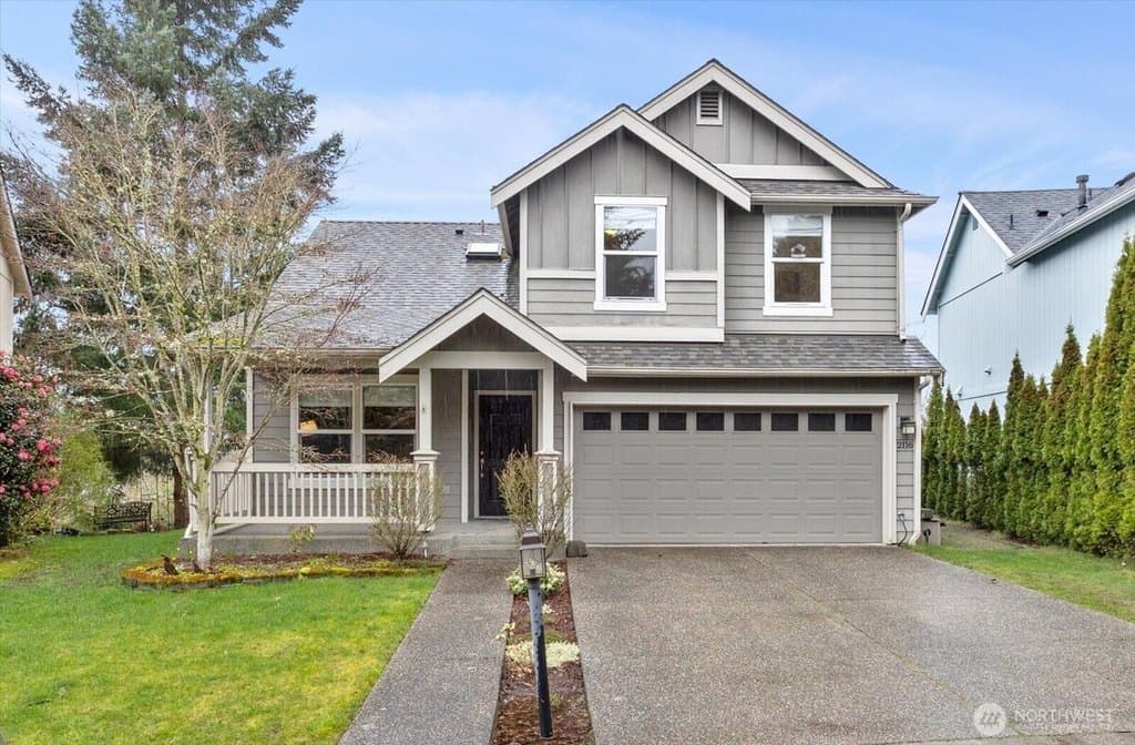 3 bedroom townhouse for sale at 2116 82nd Dr NE Lake Stevens 98258 - $635,000