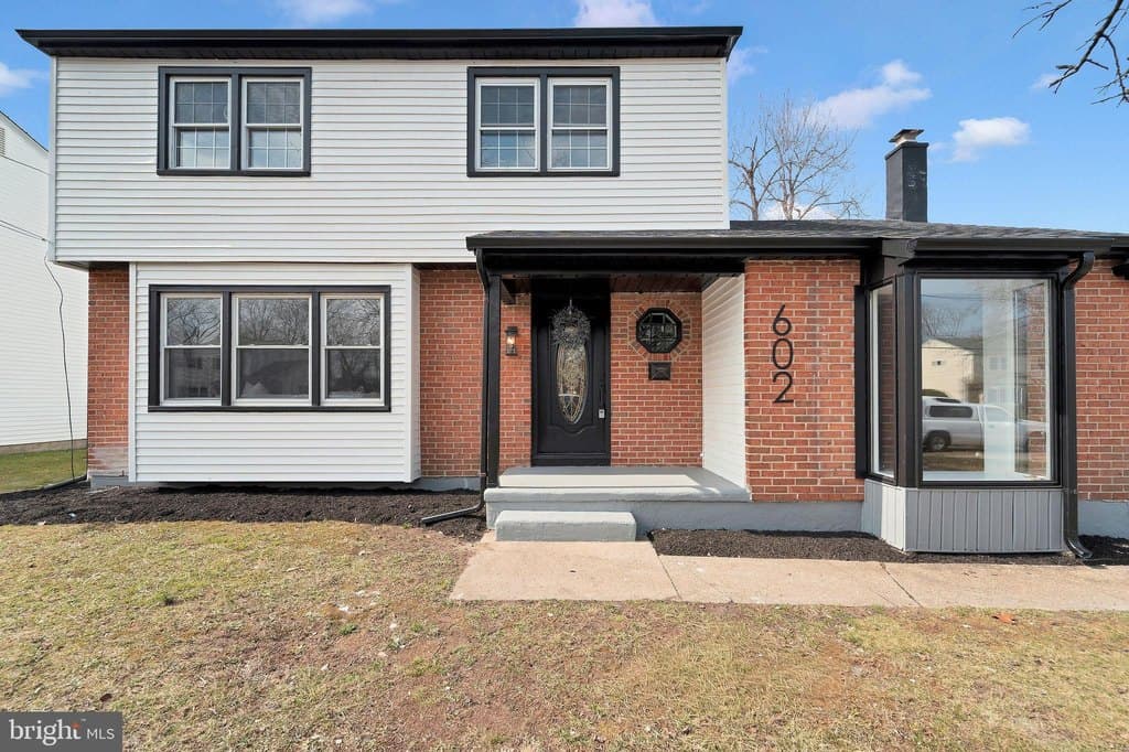 4 bedroom house for sale at 602 Linda Ave Blackwood - $399,999