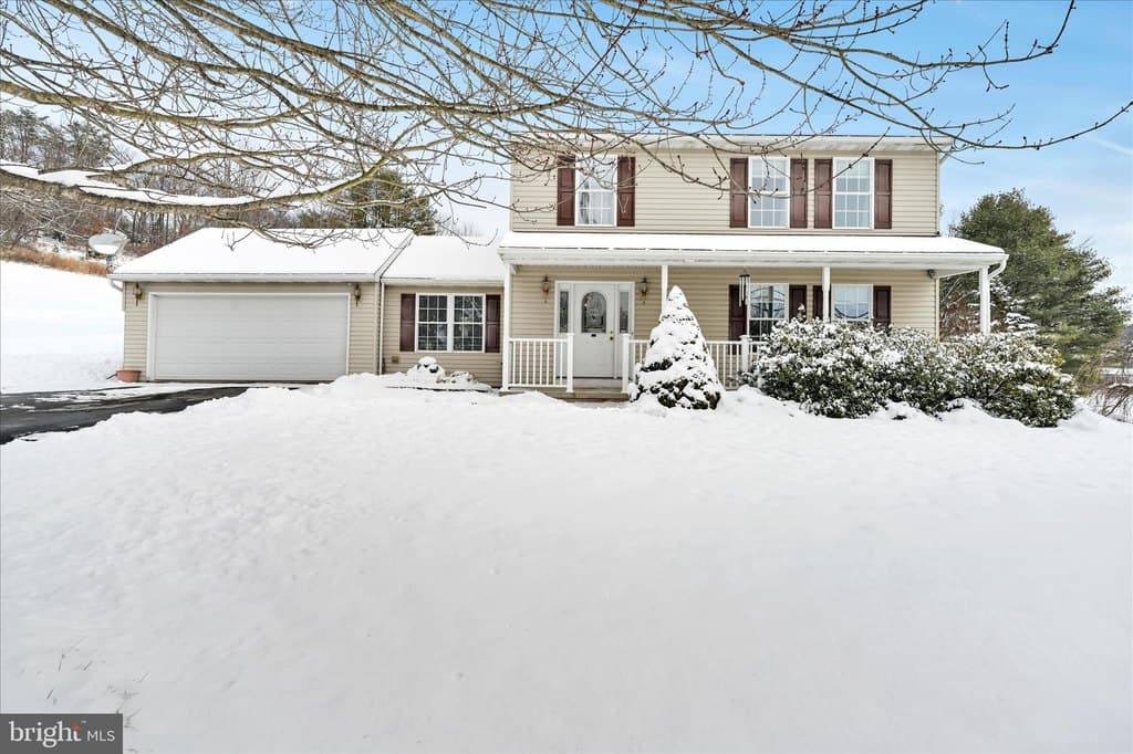 3 bedroom house for sale at 1865 and 1864 Buckaroo Dr Auburn - $455,000