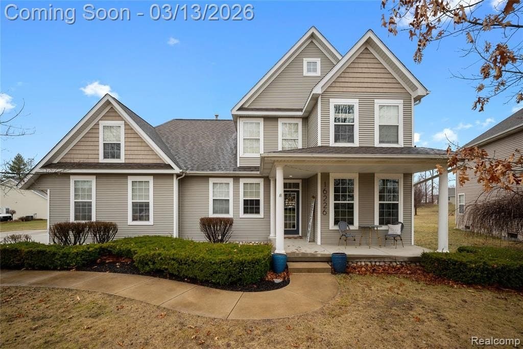 4 bedroom house for sale at 16226 River Ridge Trl Argentine - $425,000
