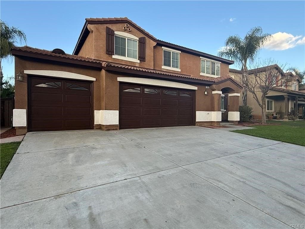 4 bedroom house for sale at 29162 Hydrangea St Murrieta 92563 - $668,000
