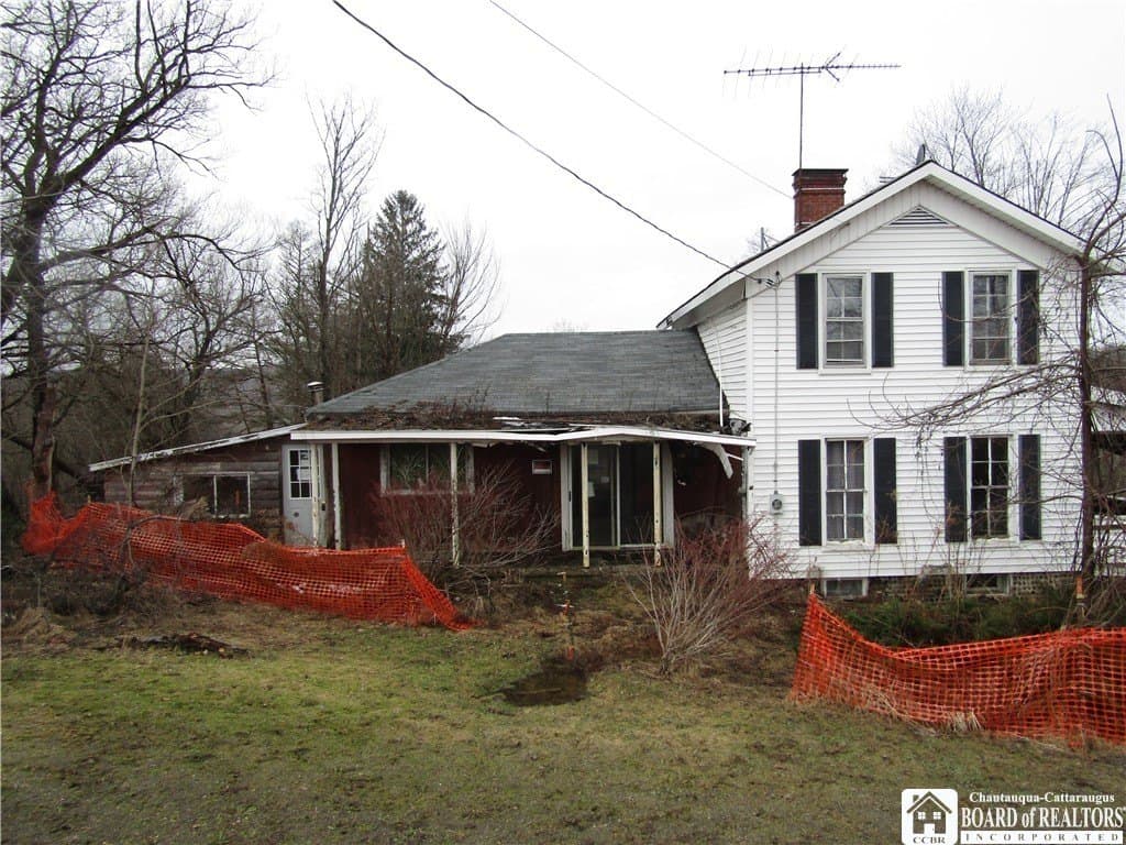 3 bedroom house for sale at 8148 S Hill Rd Cattaraugus - $29,900