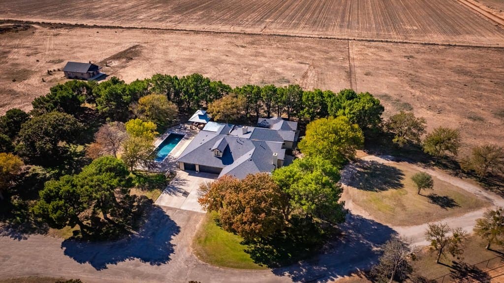 9 bedroom house for sale at 9009 County Road 7500 Wolfforth 79382 - $1,450,000