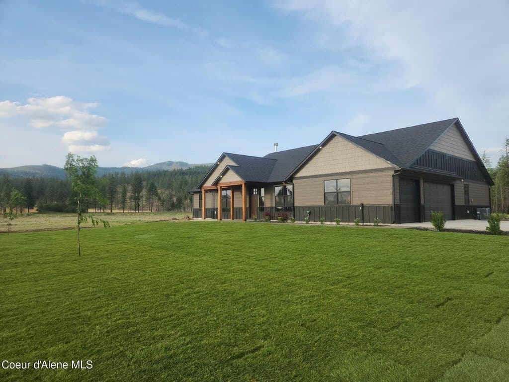 4 bedroom house for sale at 969 Flying Geese Way Blanchard - $1,379,000