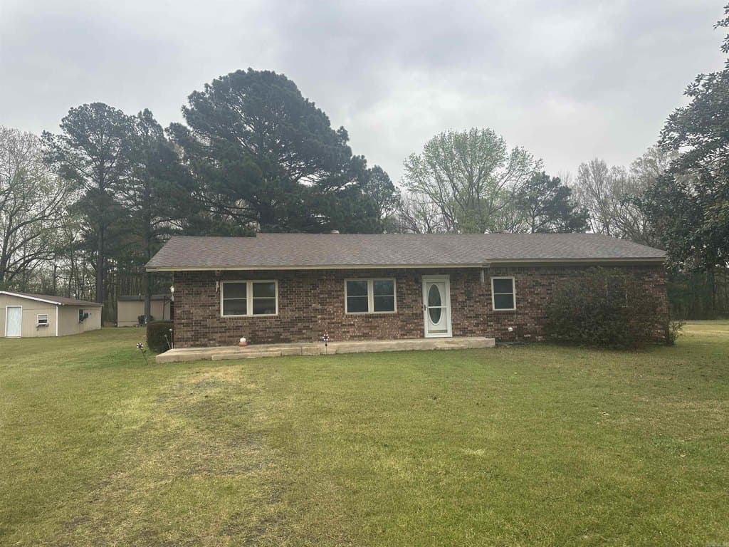 3 bedroom house for sale at 448 Candlewood Cir Cabot 72023 - $260,000