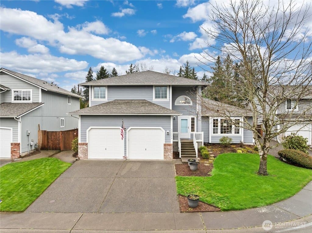 3 bedroom house for sale at 11548 215th Ave E Bonney Lake - $634,999