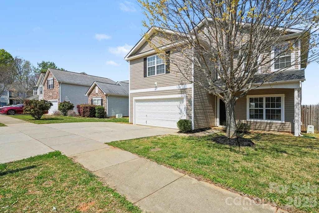 4 bedroom house for sale at 581 Winborne Ave SW Concord 28025 - $314,900
