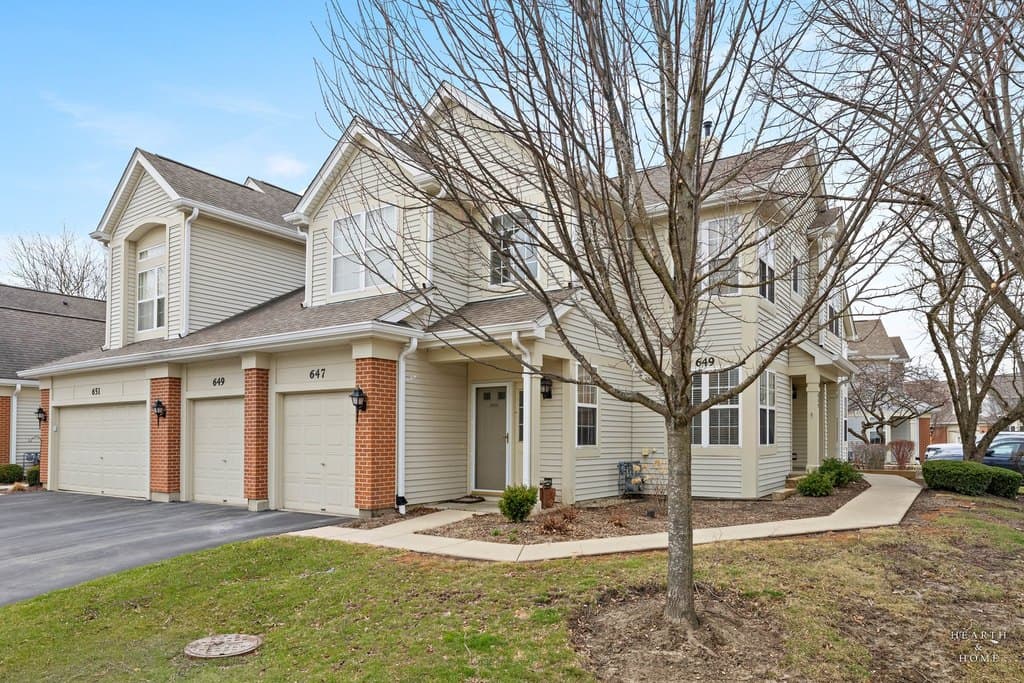 2 bedroom condo for sale at 649 Mulberry Dr Unit 649 Prospect Heights 60070 - $375,000