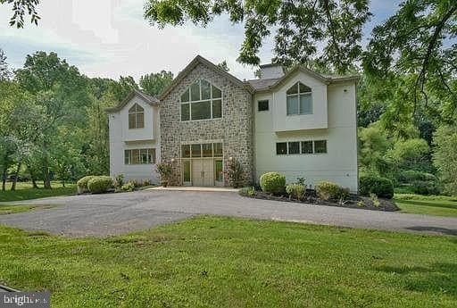5 bedroom house for sale at 115 Bullock Rd Chadds Ford - $1,750,000