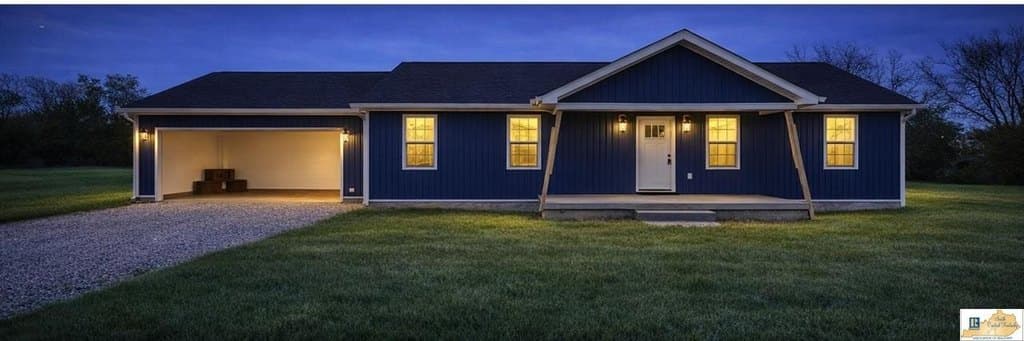 3 bedroom house for sale at 12 Crawford Rd Glasgow 42141 - $264,900