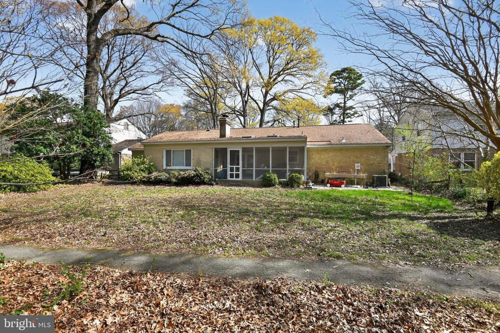 3 bedroom house for sale at 6344 Dartmouth Way Virginia Beach - $375,000