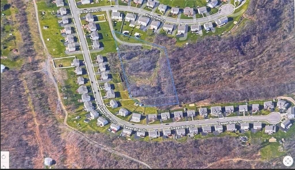 land for sale at Longvue Dr Aliquippa - $126,000