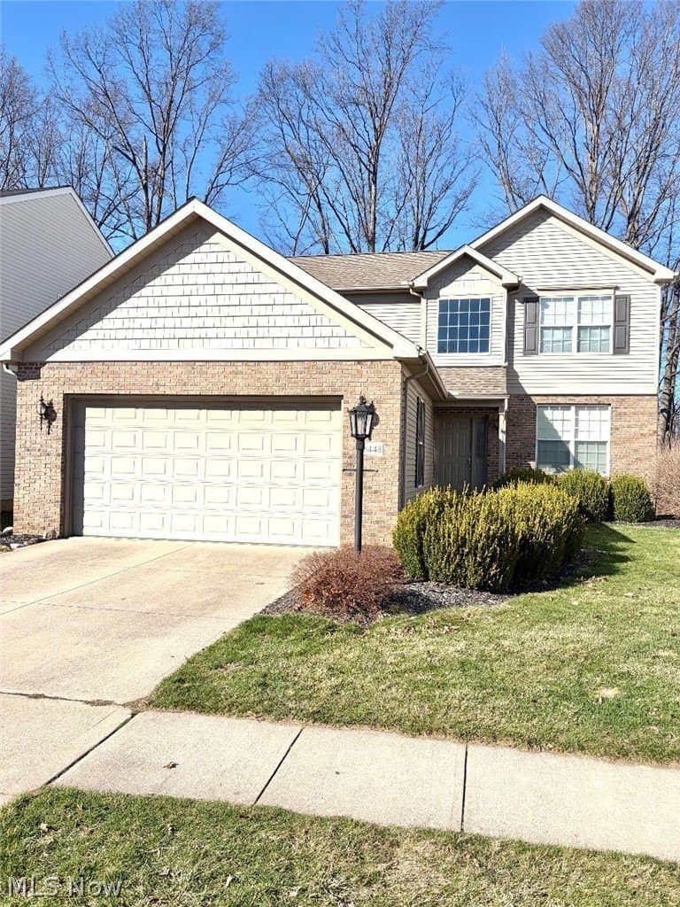 4 bedroom house for sale at 38448 Renwood Ave Avon 44011 - $399,000