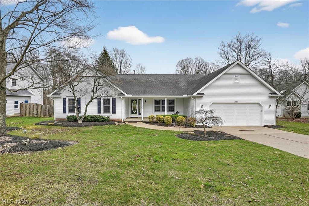 4 bedroom house for sale at 2081 McClaren Ln Broadview Heights - $499,900