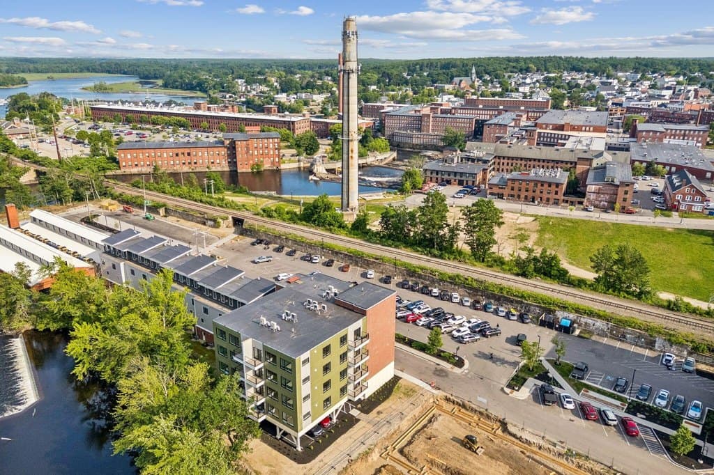 2 bedroom condo for sale at 20 Upper Falls Rd Unit 406 Biddeford - $480,000