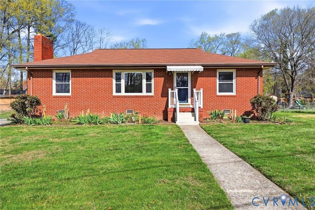 3 bedroom house for sale at 4812 Twila Ln Richmond - $294,950