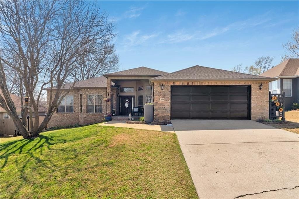 3 bedroom house for sale at Address unavailable Fayetteville - $615,000