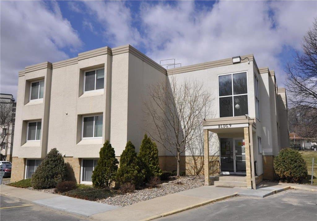 2 bedroom condo for sale at 521 19th St NW Apt 15 Rochester - $120,000
