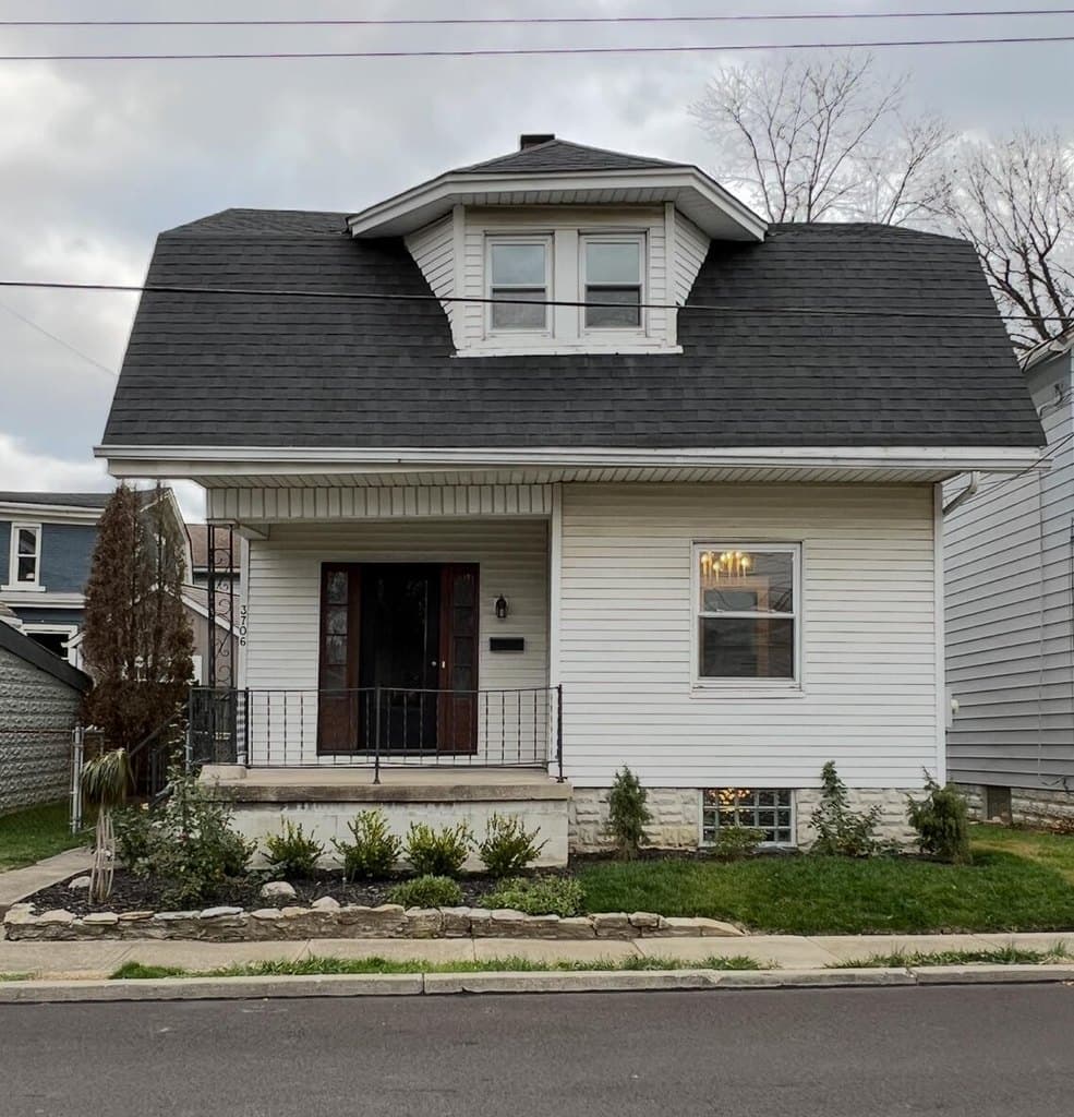 2 bedroom house for sale at 3706 Glenn Ave Covington 41015 - $214,900