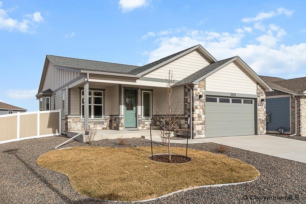 3 bedroom house for sale at 2102 Pack Saddle Rd Cheyenne - $499,900