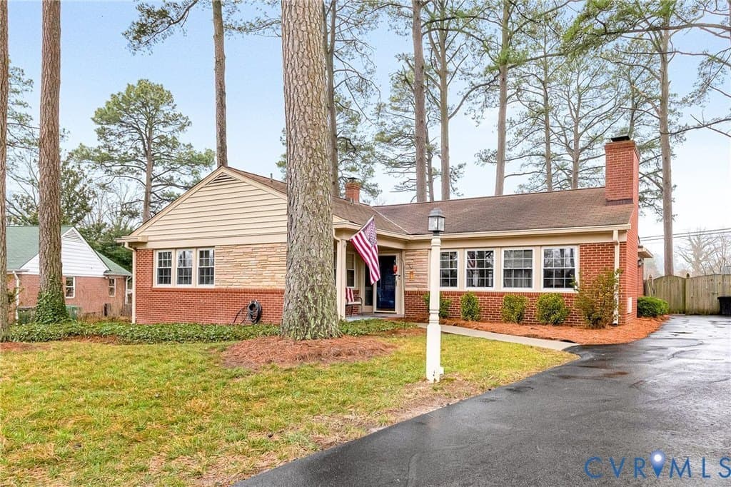 3 bedroom house for sale at 6312 Fredonia Rd Chamberlayne - $394,950