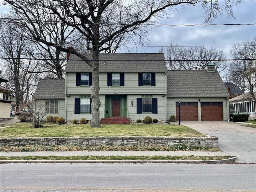 3 bedroom house for sale at 500 N Delaware St Independence 64050 - $289,000