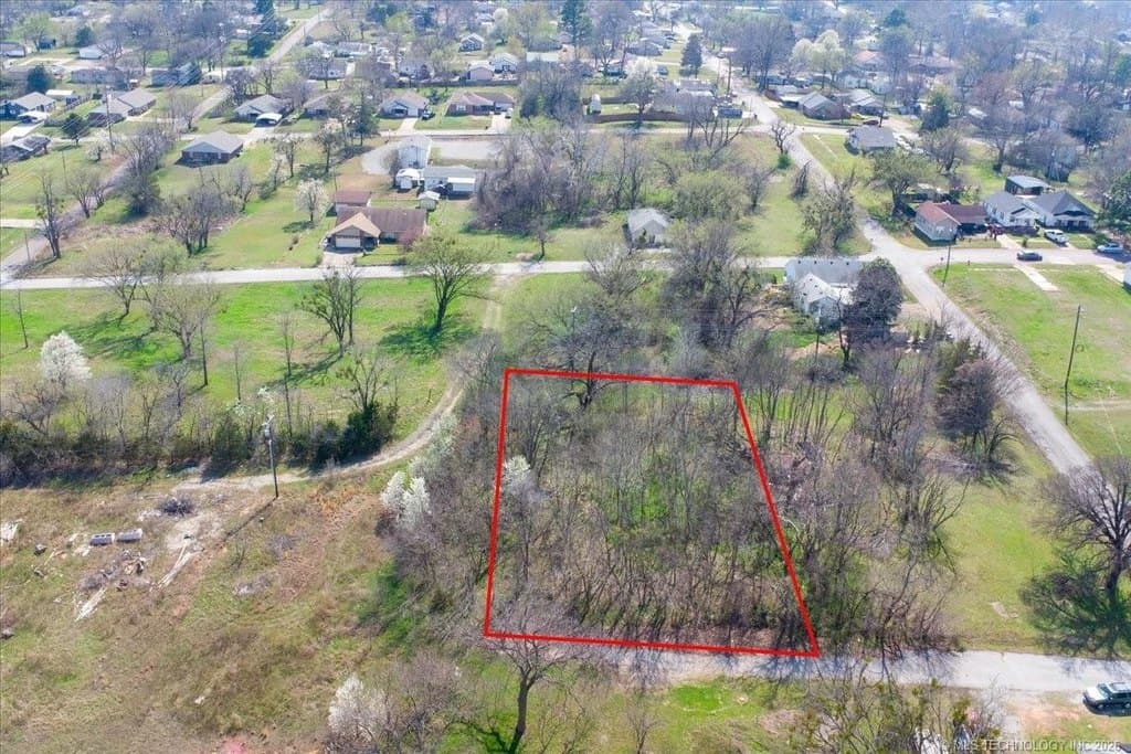 land for sale at 608 E 9th Ave Bristow - $21,900