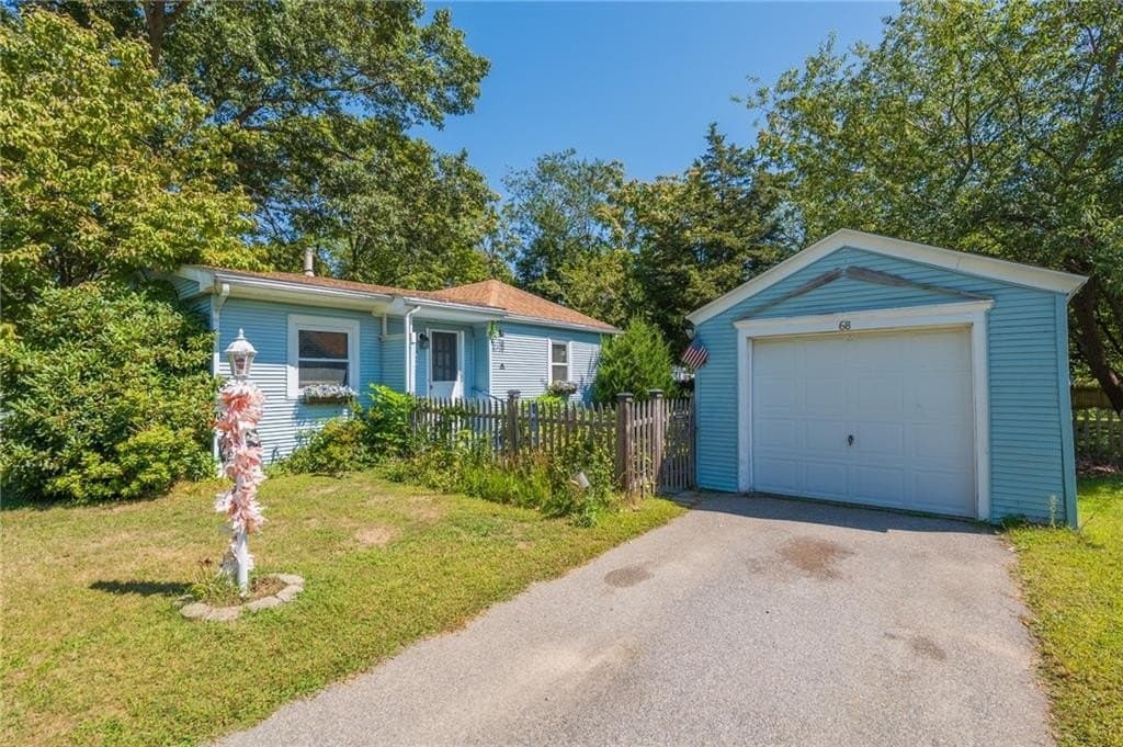 1 bedroom house for sale at 68 Lane 5 Warwick 02888 - $265,000