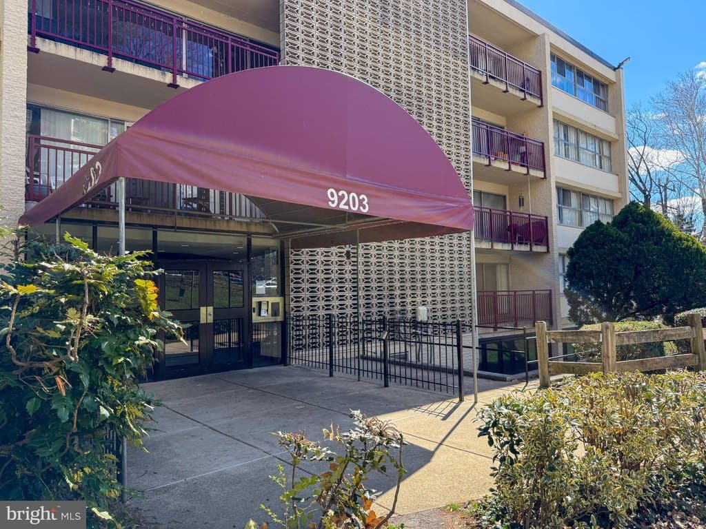 2 bedroom condo for sale at 9203 New Hampshire Ave Apt 106 Adelphi - $157,800