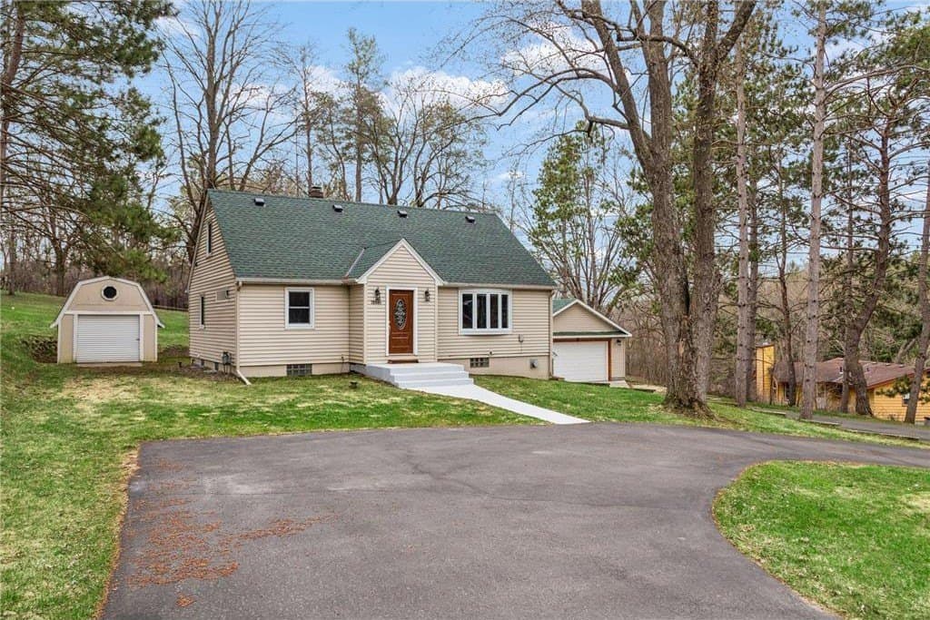 3 bedroom house for sale at 15081 50th St S Afton - $539,000