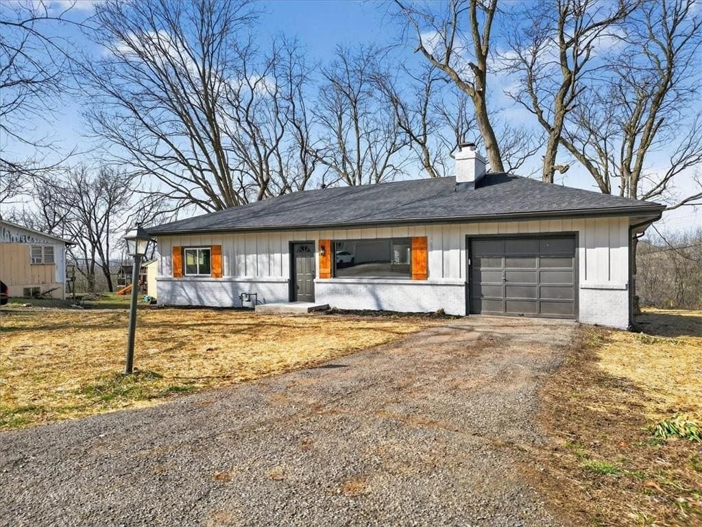 3 bedroom house for sale at 604 E 164th Ter Belton 64012 - $250,000