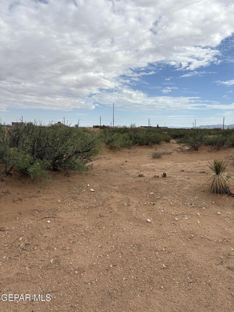 land for sale at Marsh Ave Agua Dulce - $25,000