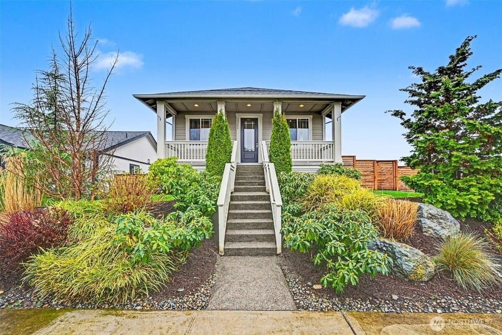 3 bedroom house for sale at 13206 189th Ave E Bonney Lake - $579,000