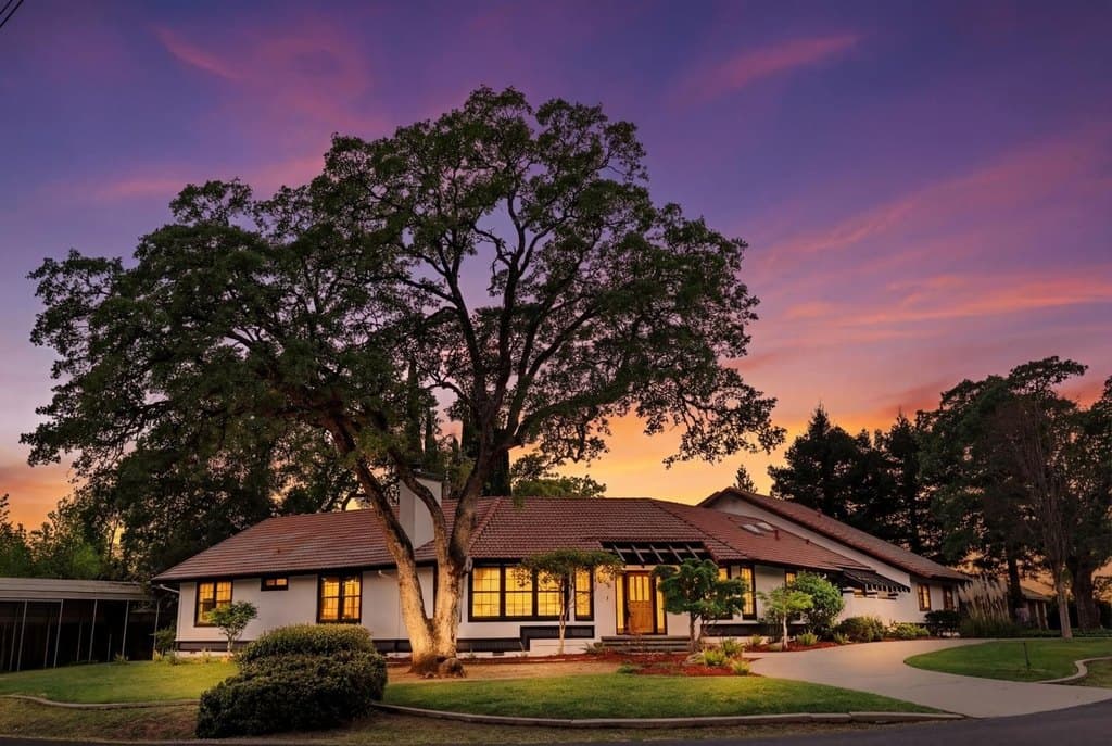 5 bedroom house for sale at 1801 Arroyo Dr Auburn - $999,900