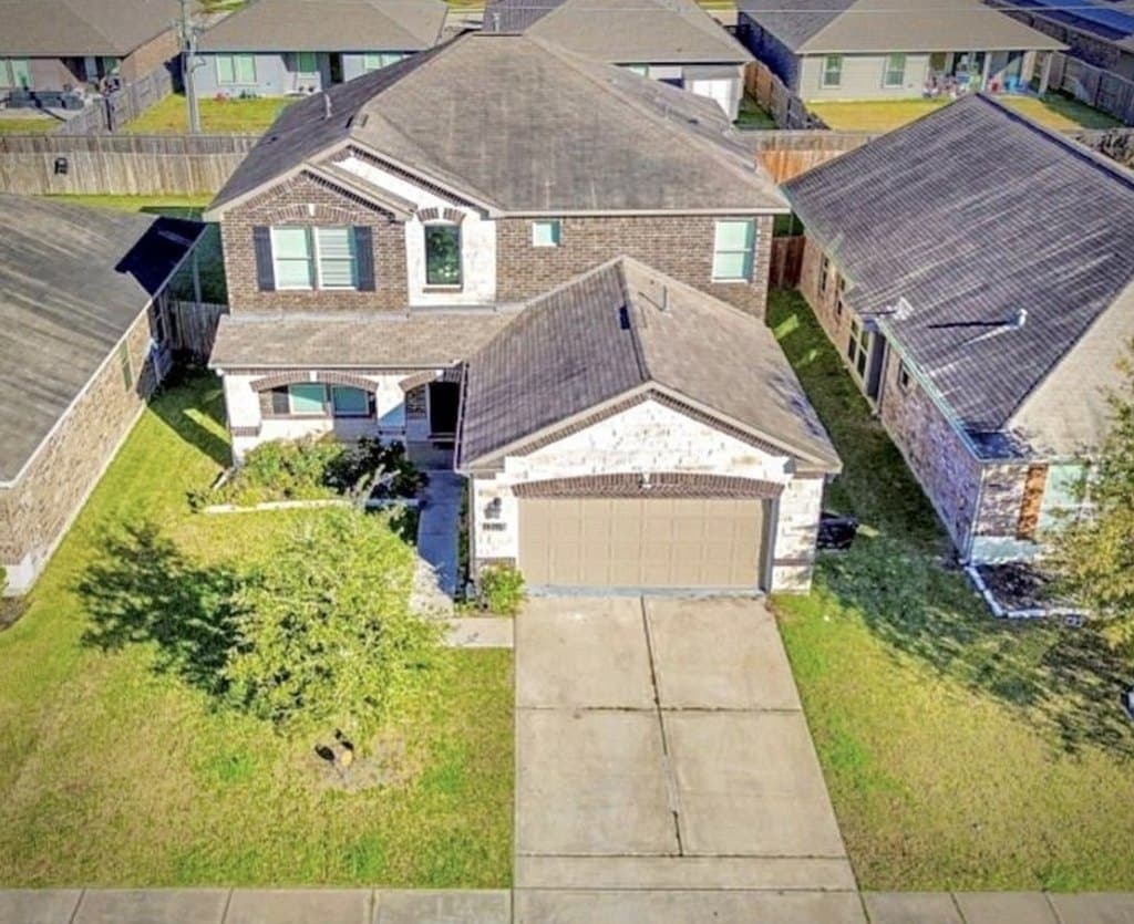 4 bedroom house for sale at 12119 Golden Oasis Ln Humble 77346 - $371,900