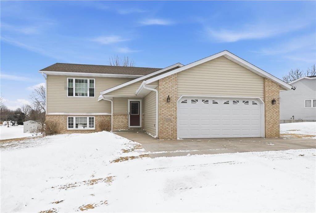 4 bedroom house for sale at 329 Golfview Dr Albany - $319,900