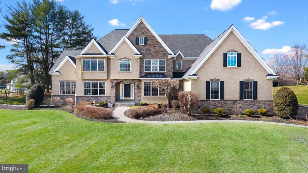 5 bedroom house for sale at 200 Fulling Dr Chadds Ford - $1,589,000