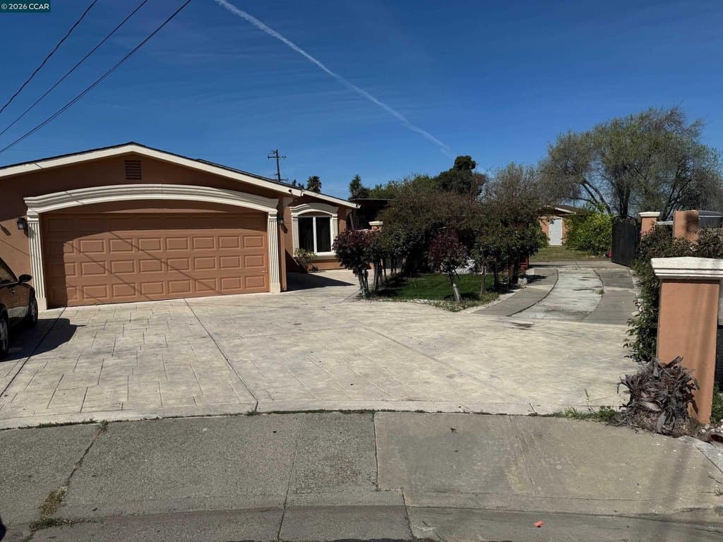 4 bedroom house for sale at 5 Island View Dr Bay Point - $650,000