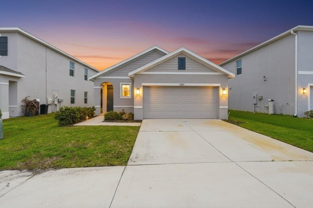 3 bedroom house for sale at 33922 Jasper Stone Dr Wesley Chapel 33543 - $345,000