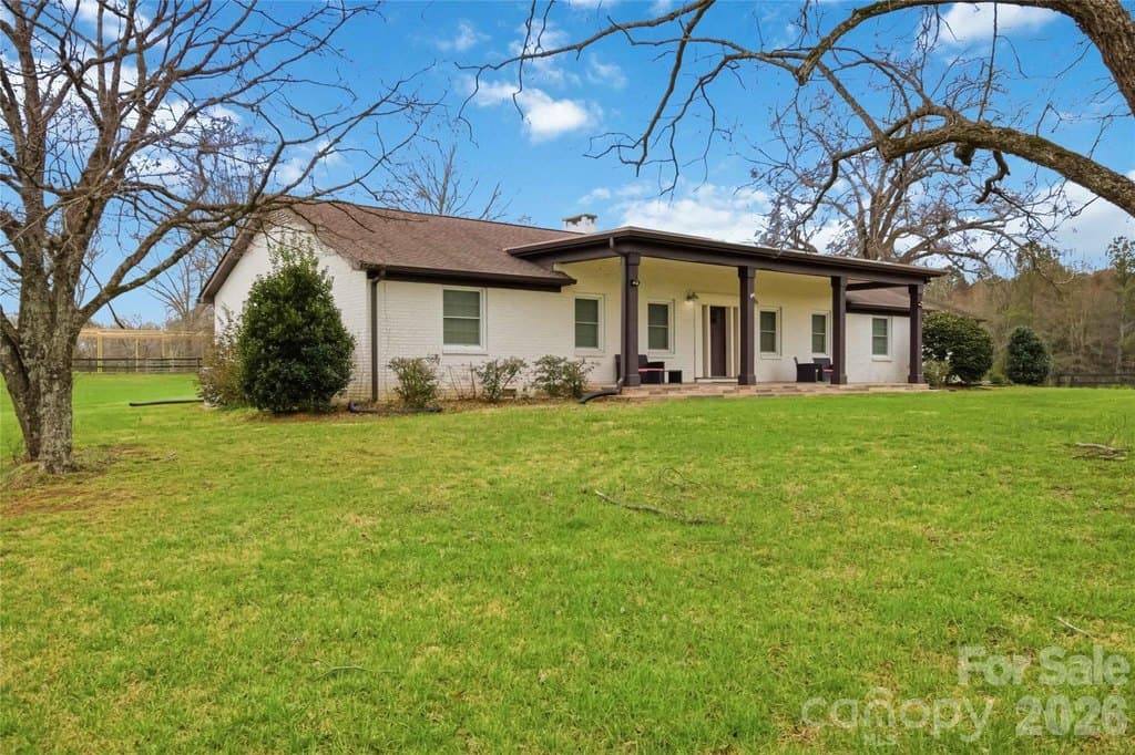 4 bedroom house for sale at 7717 Lancaster Hwy Waxhaw 28173 - $685,000
