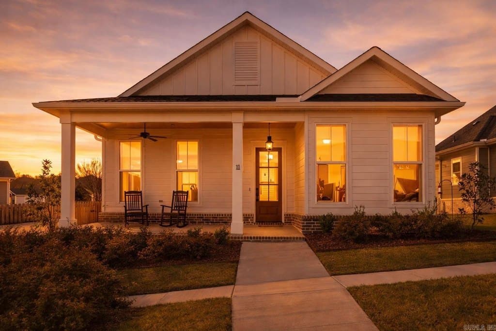 3 bedroom house for sale at 11 W Citron Bryant 72022 - $370,000